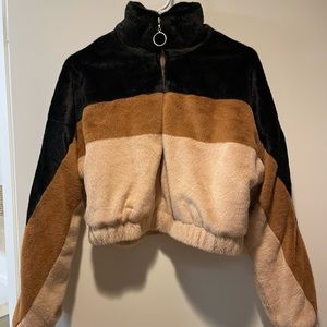Forever 21 cropped fluffy jacket
